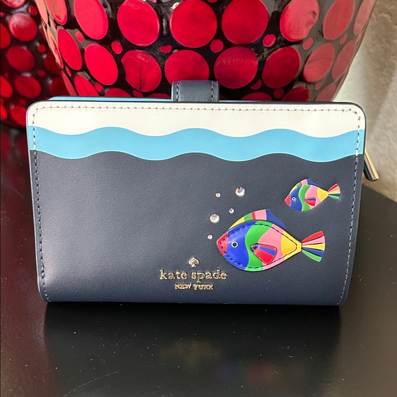 Kate Spade What A Catch Medium Compact Bifold Wallet - Picture 1 of 12